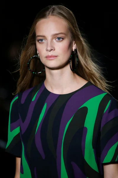 Look 43